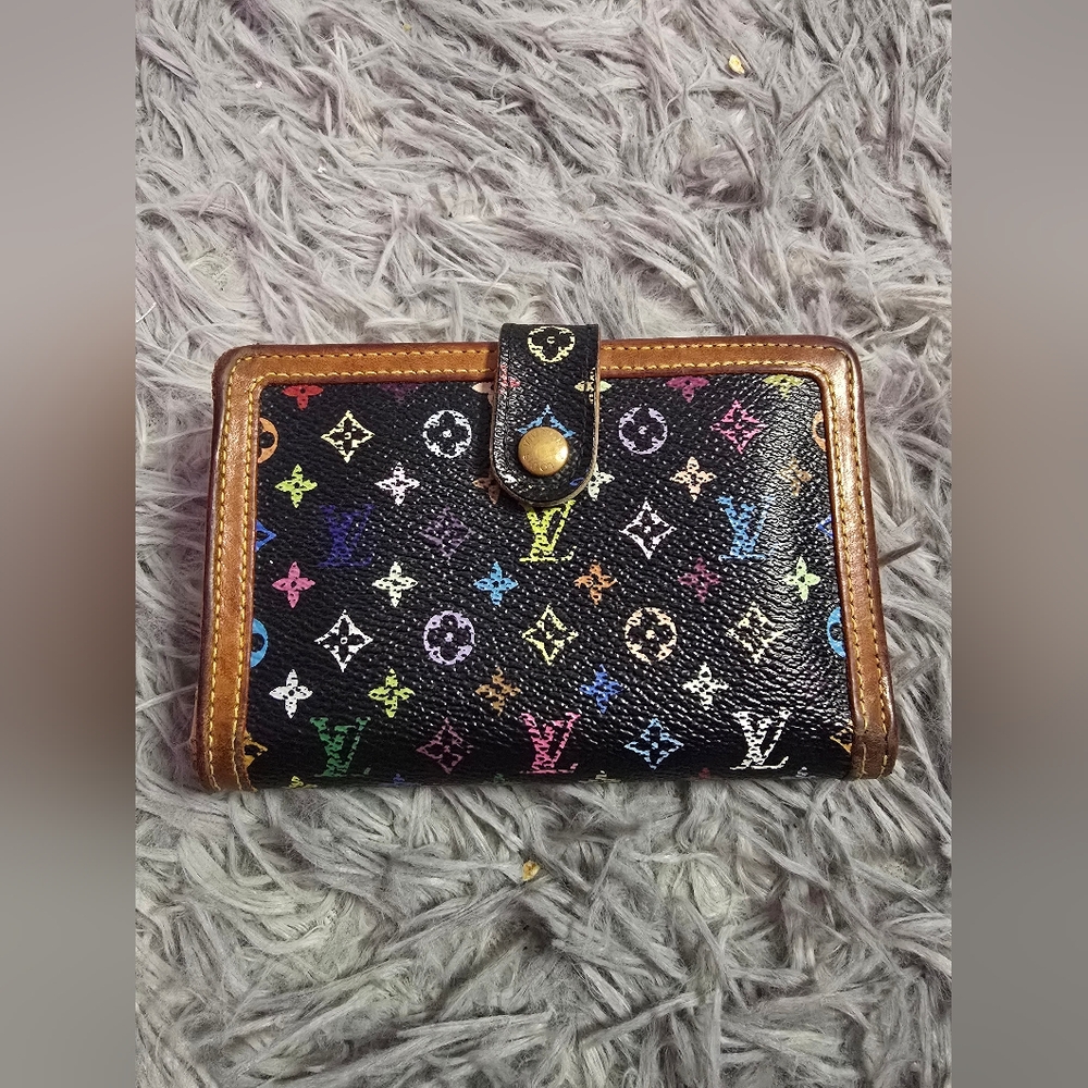 Louis Vuitton Murakami Black Kisslock Wallet (EUC)(RARE)(TH0035)(COA)